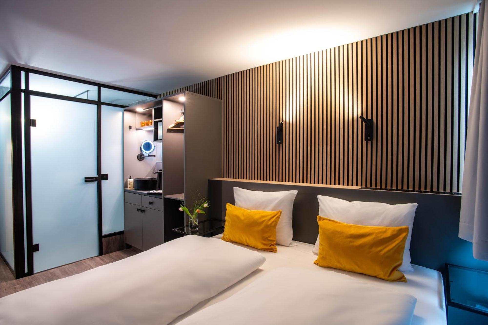 Beevillage Messehotel Hannover Laatzen Exterior foto