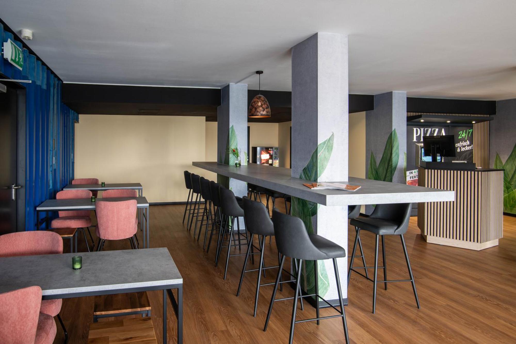 Beevillage Messehotel Hannover Laatzen Exterior foto